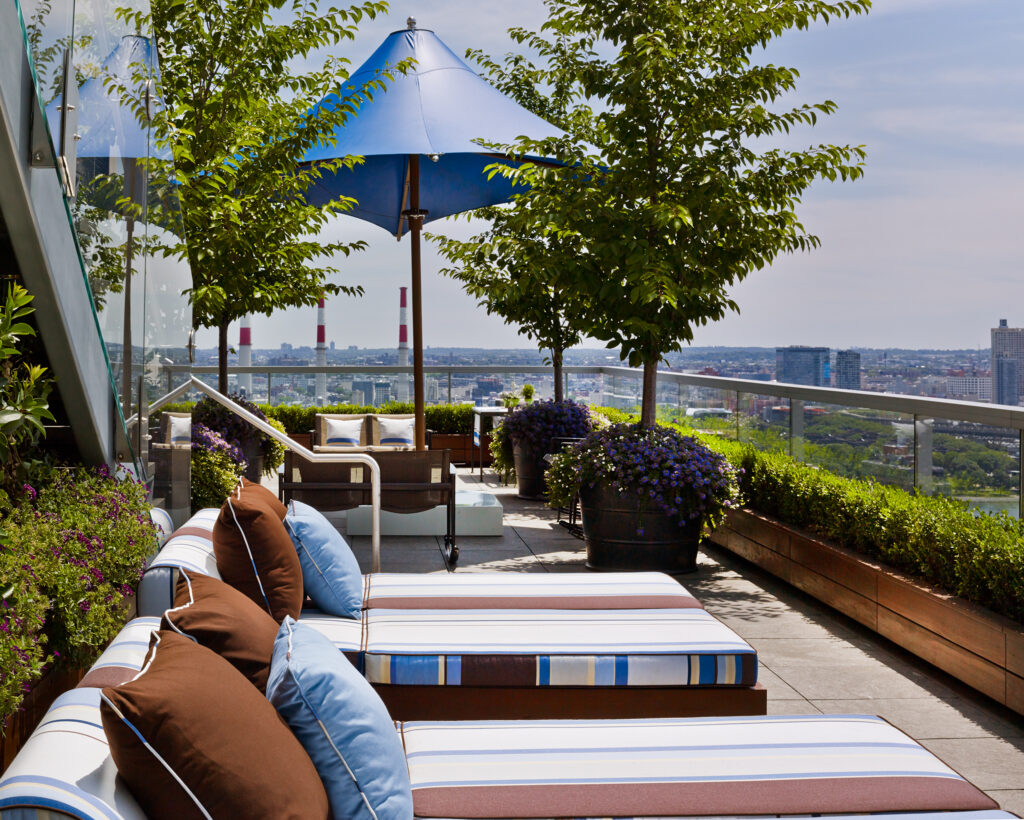 Curated visual reference: Upper East Side Penthouse Apartments With Infinity Pool Reference: Upper East Side Penthouse Scordio Construction